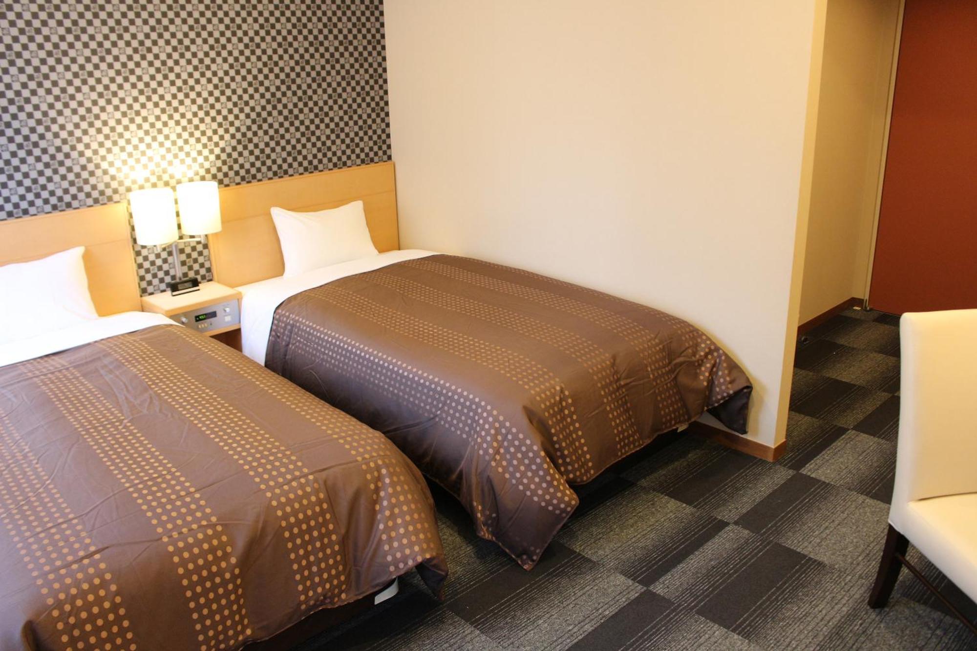 Hotel Livemax Budget Chiba Mihama Ngoại thất bức ảnh